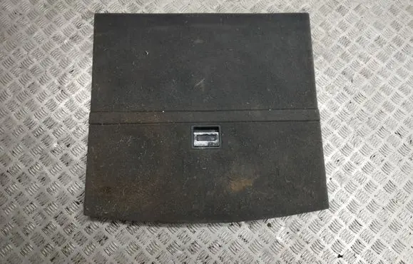 Maserati Quattroporte Trunk/boot floor carpet liner 080061606