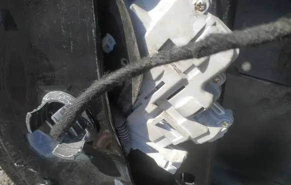 Audi A4 S4 B8 8K Front door lock