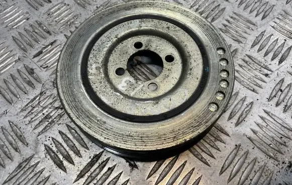 Opel Corsa E Crankshaft pulley 55200498