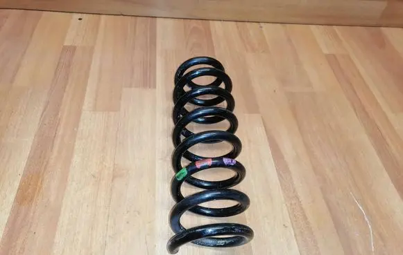 Renault Espace V (RFC) Rear coil spring 550207708R 550201749R