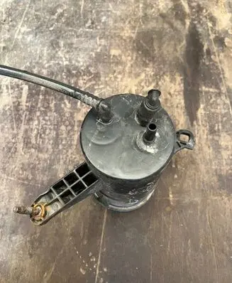 Mitsubishi Colt Active carbon filter fuel vapour canister 