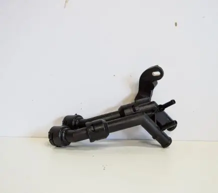 Audi A4 S4 B9 8W Engine coolant pipe/hose 04L122157AC