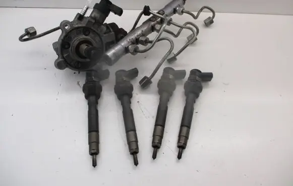 Mini Cooper Countryman R60 Fuel injection system set 0445010519 0445110289 0445214237