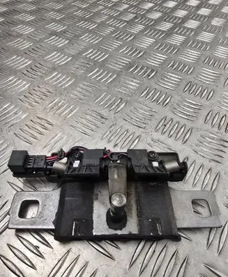 Audi Q7 4M Trunk lock loop 80A827507