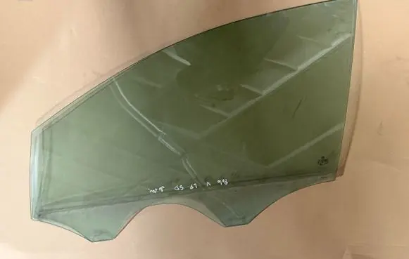 Volkswagen Polo V 6R Front door window/glass (coupe) 