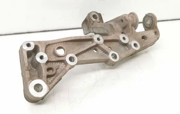 Volkswagen Golf V Front lower control arm/wishbone 1K0199296E