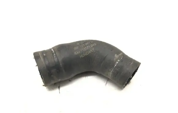 Audi A6 S6 C6 4F Engine coolant pipe/hose 06F121057D 11337104S