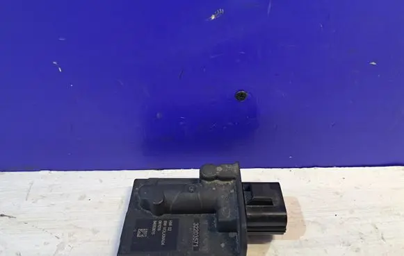 Volvo XC60 Fuel injection pump control unit/module 32203571 84053615