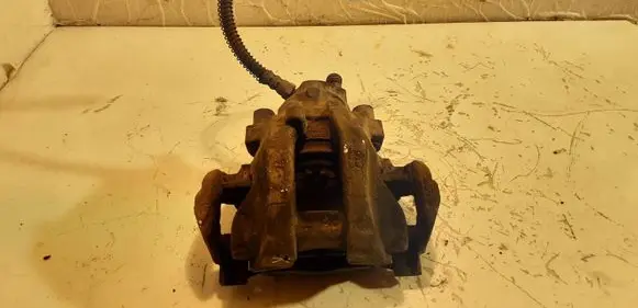 Mercedes-Benz E W211 Rear brake caliper