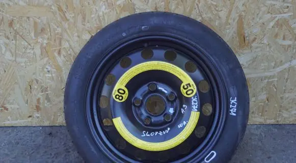 Volkswagen Golf V R16 spare wheel 1K0601027F