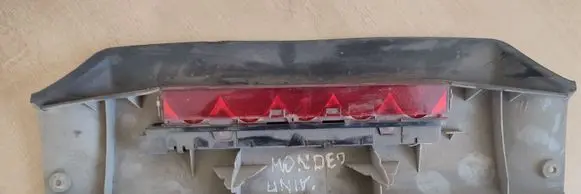 Ford Mondeo Mk III Third/center stoplight