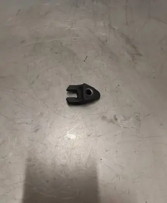Citroen Berlingo Fuel Injector clamp holder 