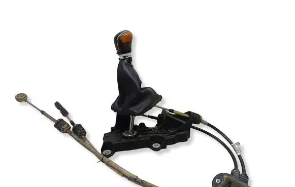 Ford Focus Gear shifter/selector 