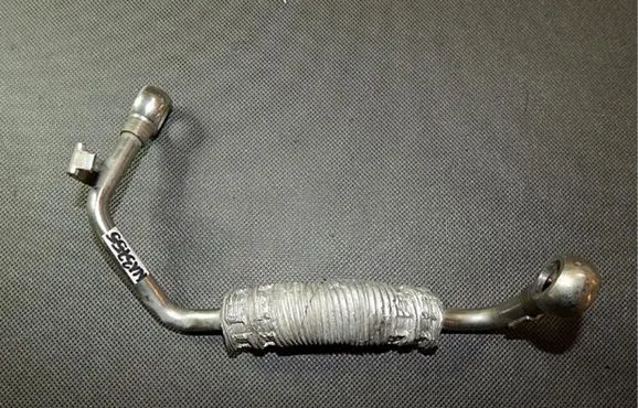 Audi A3 S3 8P Turbo turbocharger oiling pipe/hose 03C121497D