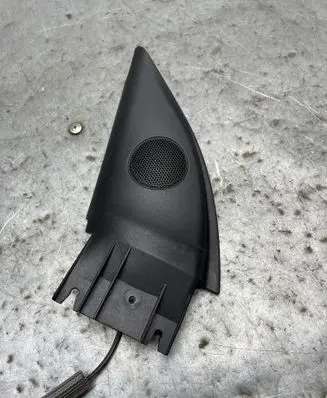 Skoda Superb B5 (3U) Front door high frequency speaker 3B0837993