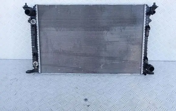 Porsche Macan (95B) Coolant radiator 95B121251A
