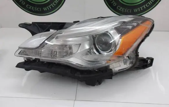 Maserati Quattroporte Headlight/headlamp 67765491 20102015 00670001626
