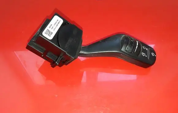 Ford Mondeo MK IV Wiper control stalk 7G9T17A553AD FBYDA