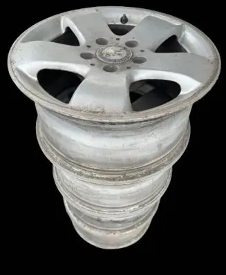Mercedes-Benz Vito Viano W638 R15 alloy rim 