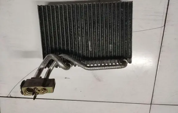Peugeot 406 A/C cooling radiator (condenser) 