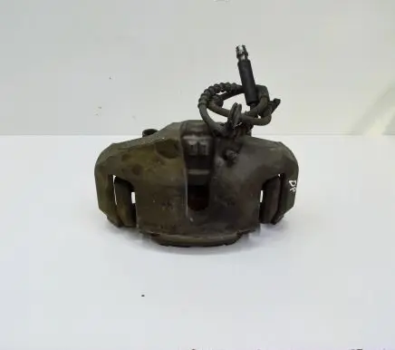 BMW 5 GT F07 Front brake caliper