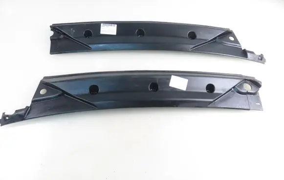 Iveco Daily 6th gen Wiper trim 5801951075 5801951120