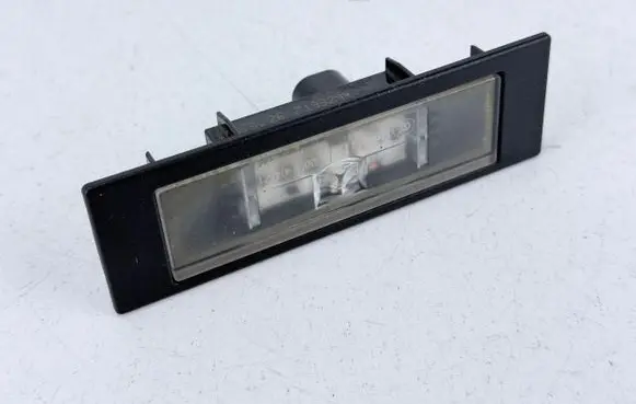 BMW 1 F20 F21 Number plate light 7193294