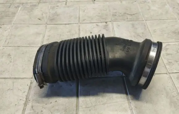 Ford S-MAX Air intake duct part 4616125159