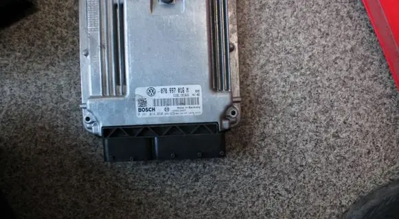 Volkswagen Transporter - Caravelle T5 Engine control unit/module 070997016M