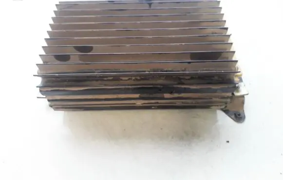 Opel Omega B2 Sound amplifier