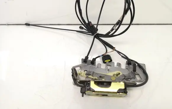 Chrysler Voyager Sliding door lock B59305 B59219