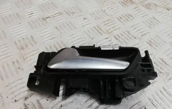 Peugeot 308 Front door interior handle 98000003V