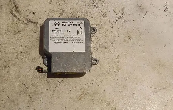 Volkswagen PASSAT B5 Airbag control unit/module 6Q0909605B 5WK42869