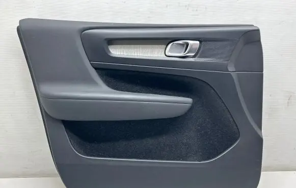 Volvo XC40 Front door card panel trim 32274181 4093253 31X001001