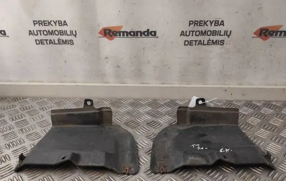 Audi TT TTS RS Mk3 8S Rear mudguard 8S0853833A 8S0853834A