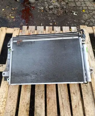 Toyota Corolla Verso AR10 Radiator set 