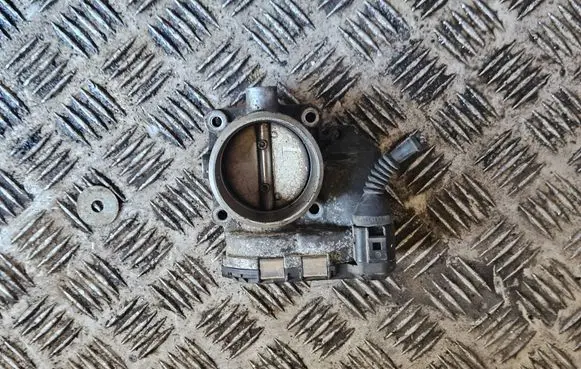 Audi A4 S4 B6 8E 8H Throttle valve 06B133062M