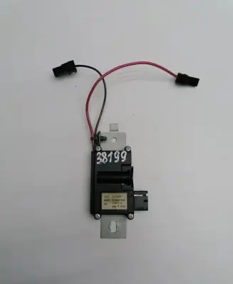 Chrysler 300 - 300C Aerial antenna amplifier 05059070AE 158716