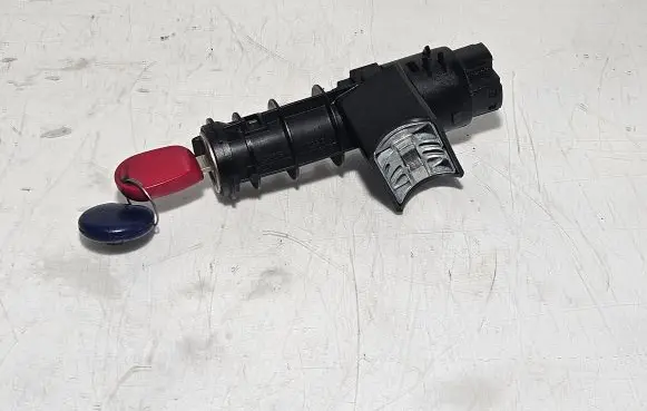 Alfa Romeo 156 Ignition lock B365