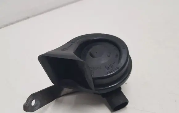 BMW 5 F10 F11 Horn signal 703881157
