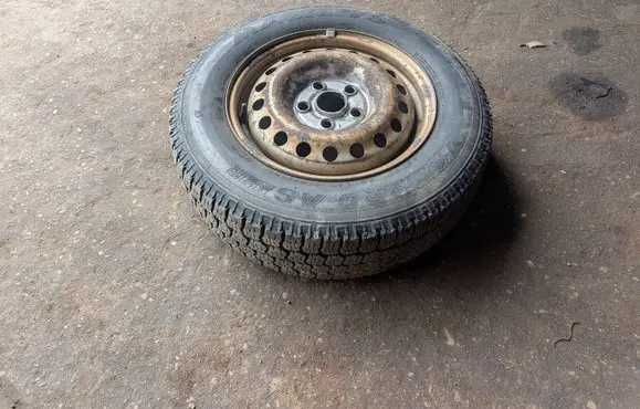 Volkswagen Transporter - Caravelle T4 R15 steel rim 7D0601027A V0615014 19570R15C