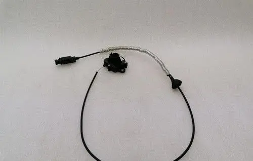 Bentley Flying Spur Engine bonnet/hood lock/latch loop/hook 4M2713035B