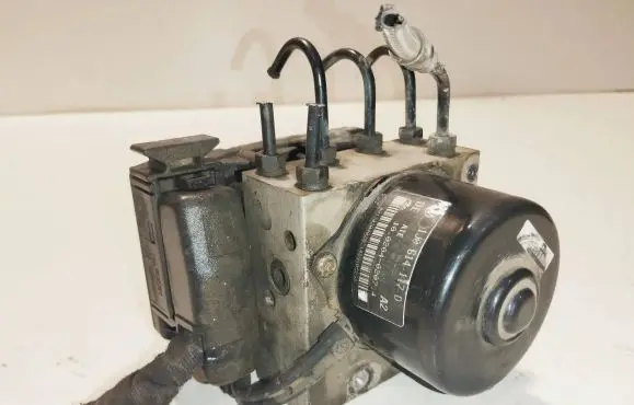 Volkswagen Golf IV ABS Pump 1J0907379P MLR9D27P92 9494903313