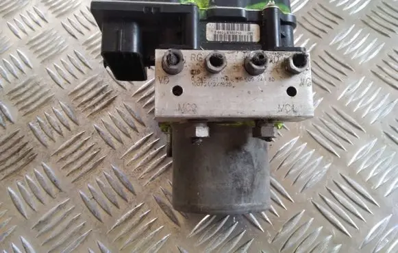 Citroen C4 Grand Picasso ABS Pump 0265251156 9660934580 0265951427