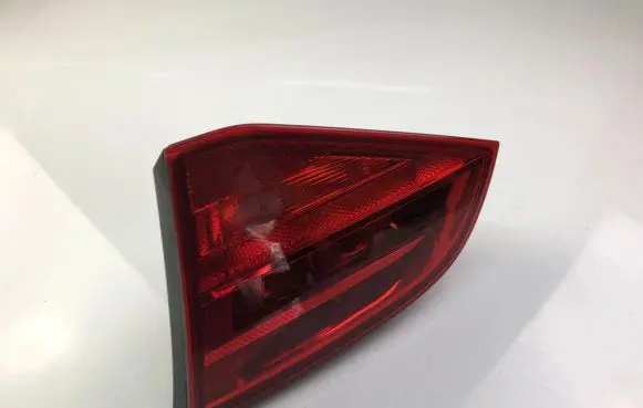 Audi A4 S4 B8 8K Tailgate rear/tail lights 8K9945094