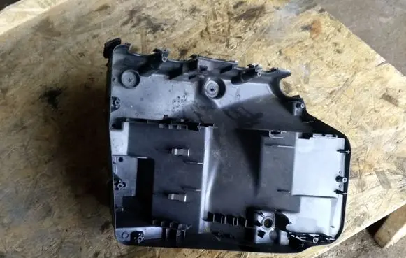 Volkswagen Transporter - Caravelle T5 Other engine bay part 7H0907296