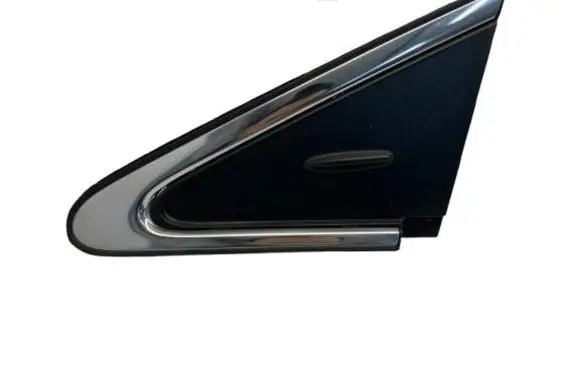 Toyota Avensis T270 Fender trim (molding) 6011805021