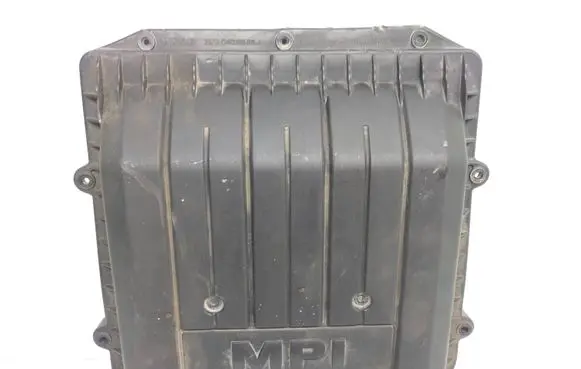 Volkswagen Up Air filter box cover 04C129611J 04c129620c