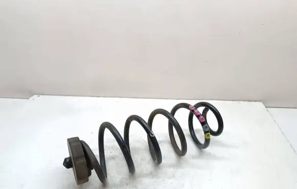 Audi A5 8T 8F Rear coil spring