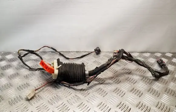 Jeep Cherokee III KJ Front door wiring loom P56050556AC 56050556AC